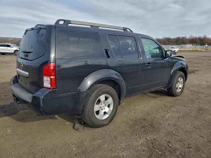 Photo 3 from auction – 2011 NISSAN PATHFINDER with VIN 5N1AR1NB8BC607982