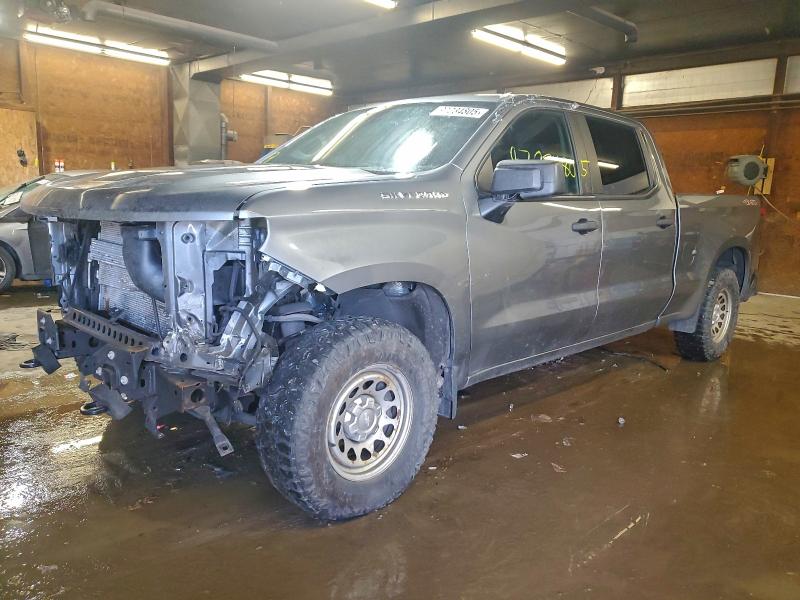 CHEVROLET SILVERADO 2021 with VIN 1GCUYAEF4MZ314300 - Photo from auction