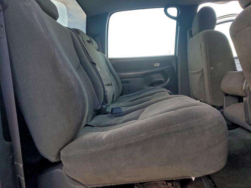 Photo 10 from auction – 2003 CHEVROLET SILVERADO with VIN 1GCHK23G63F222867