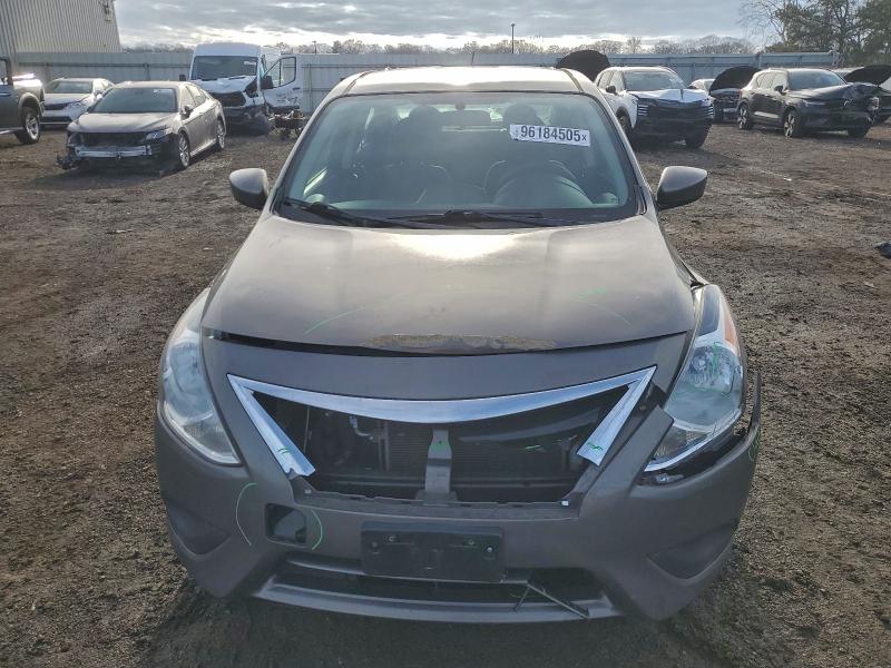 Photo 5 from auction – 2017 NISSAN VERSA with VIN 3N1CN7AP1HK452470