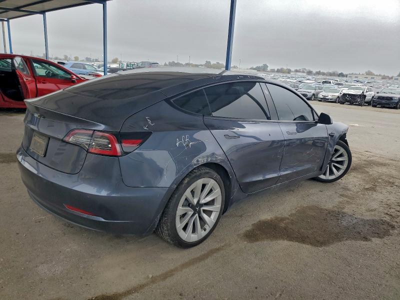 Photo 3 from auction – 2022 TESLA MODEL 3 with VIN 5YJ3E1EAXNF142712