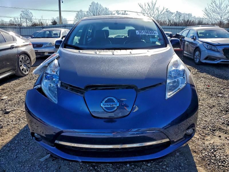 Photo 5 from auction – 2017 NISSAN LEAF with VIN 1N4BZ0CP8HC300859