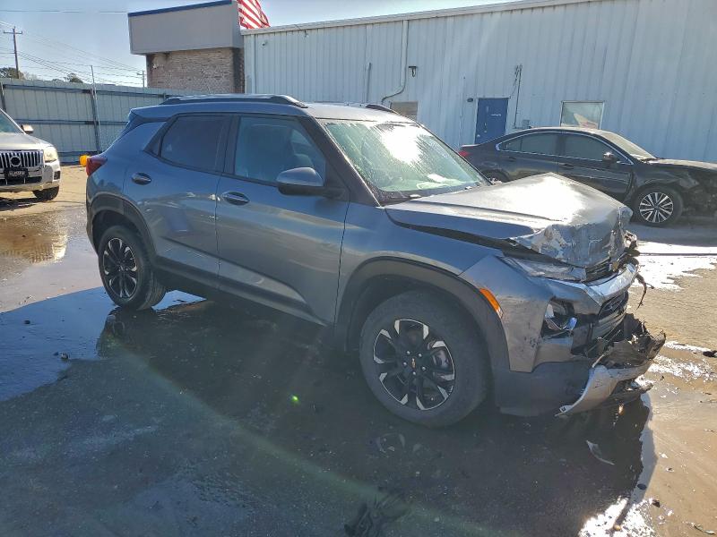 Photo 4 from auction – 2022 CHEVROLET TRAILBLAZE with VIN KL79MPS25NB105208