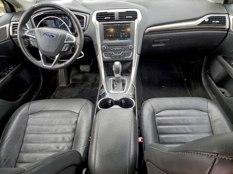 Photo 8 from auction – 2016 FORD FUSION with VIN 3FA6P0HD3GR265203