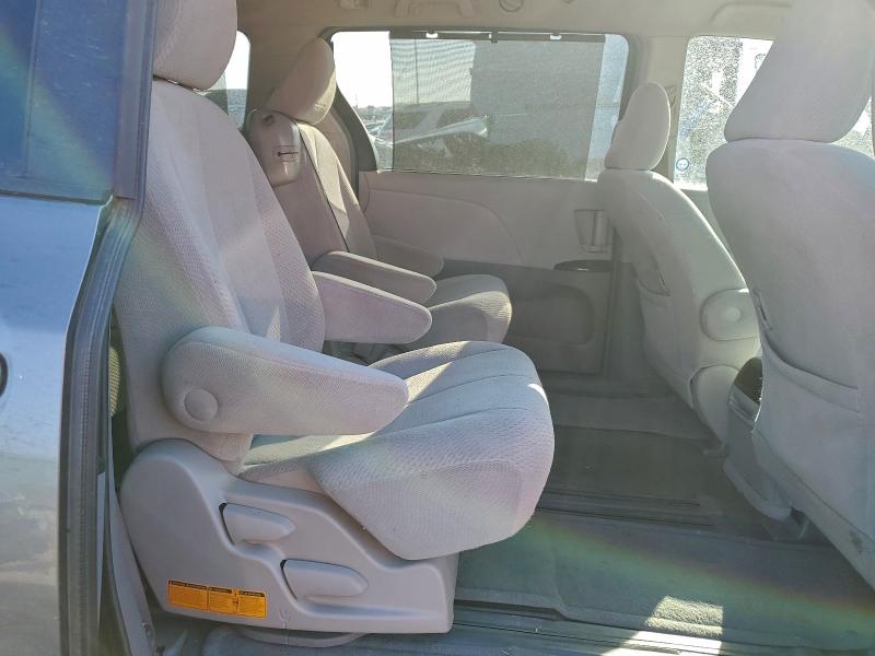 Photo 10 from auction – 2012 TOYOTA SIENNA LE with VIN 5TDKK3DC4CS184840