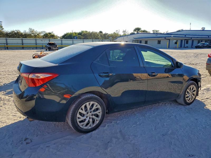 Photo 3 from auction – 2019 TOYOTA COROLLA L with VIN 2T1BURHE9KC211580