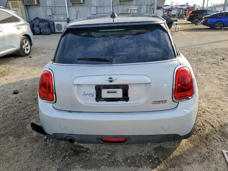 Photo 6 from auction – 2014 MINI COOPER with VIN WMWXM5C55ET730304