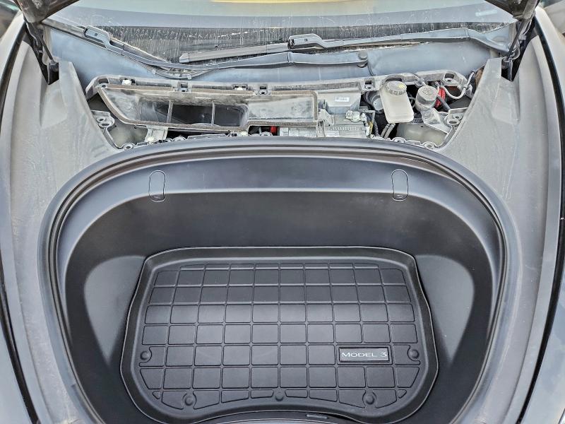 Photo 11 from auction – 2019 TESLA MODEL 3 with VIN 5YJ3E1EA6KF441352