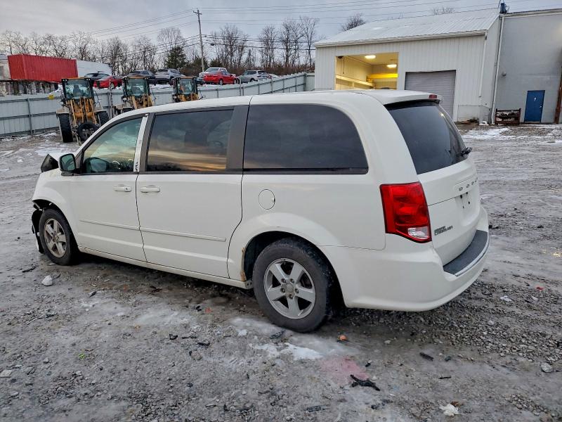 Photo 2 from auction – 2011 DODGE GRAND CARA with VIN 2D4RN3DG2BR711860