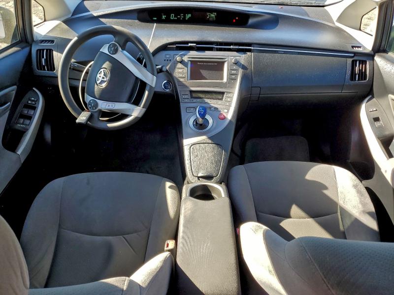 Photo 8 from auction – 2014 TOYOTA PRIUS with VIN JTDKN3DU2E0358118