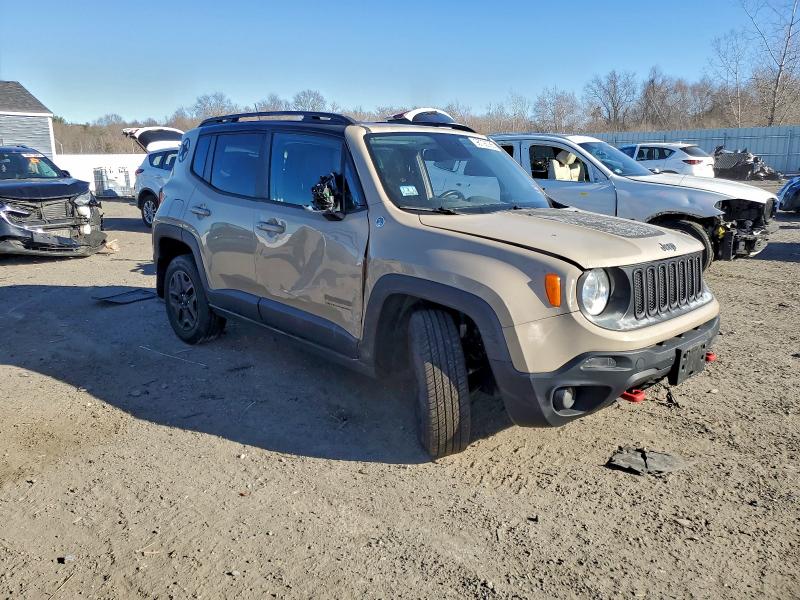 Photo 4 from auction – 2017 JEEP RENEGADE T with VIN ZACCJBCB0HPE86043