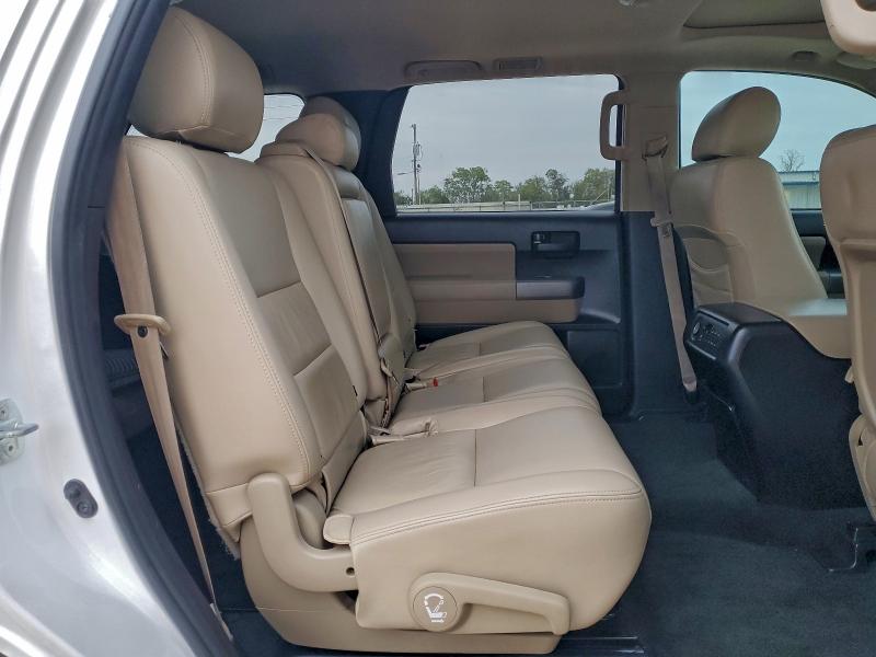 Photo 11 from auction – 2014 TOYOTA SEQUOIA SR with VIN 5TDZY5G16ES055360