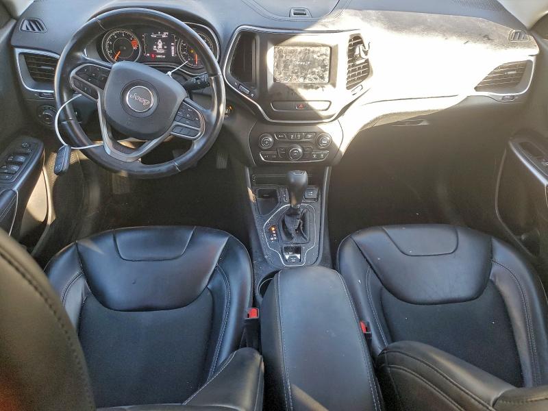 Photo 8 from auction – 2019 JEEP CHEROKEE L with VIN 1C4PJLLB0KD154116