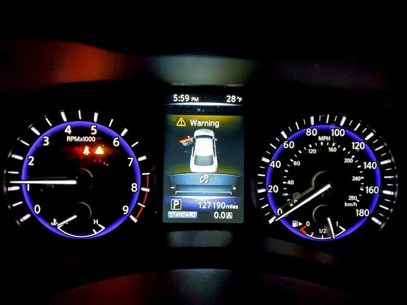 Photo 9 from auction – 2014 INFINITI Q50 BASE with VIN JN1BV7AR4EM681606