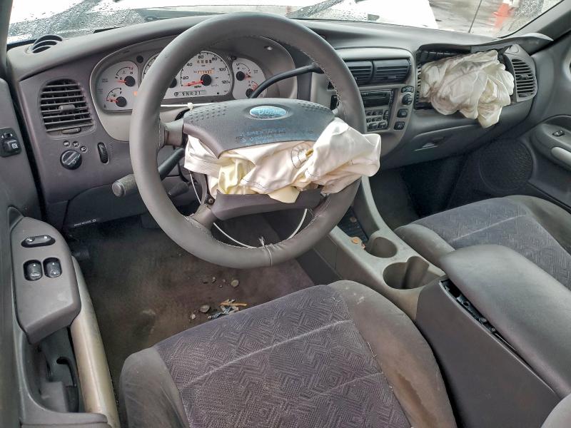 Photo 8 from auction – 2001 FORD EXPLORER with VIN 1FMCU60E51UC24483
