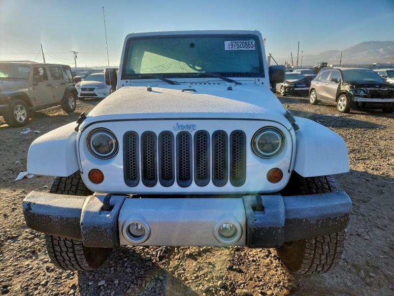 Photo 5 from auction – 2012 JEEP WRANGLER U with VIN 1C4BJWEG7CL112621