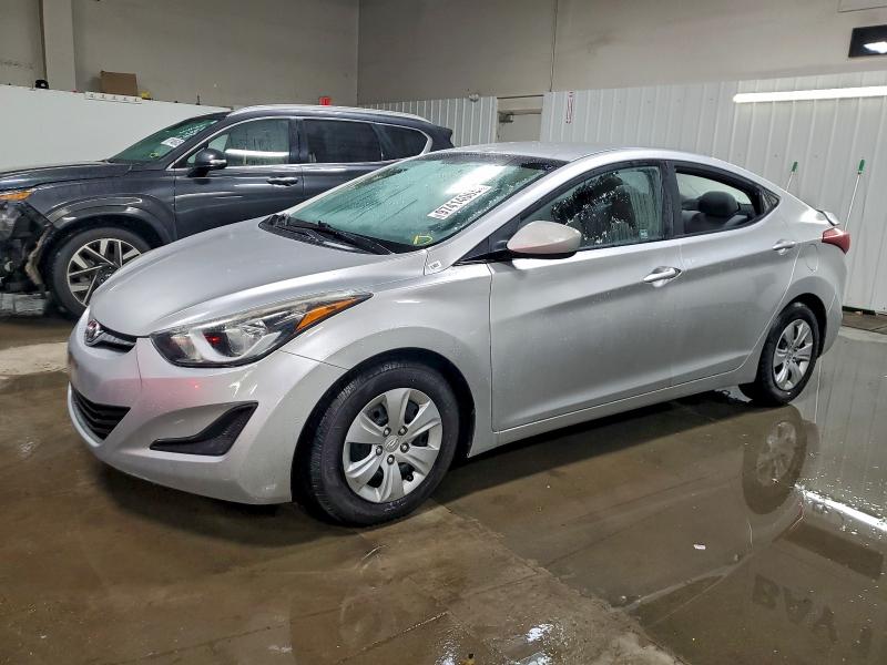 HYUNDAI ELANTRA SE 2016 with VIN 5NPDH4AE2GH706296 - Photo from auction