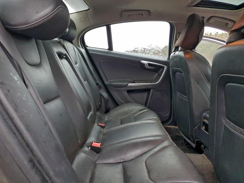 Photo 10 from auction – 2018 VOLVO S60 DYNAMI with VIN YV140MTL2J2461537