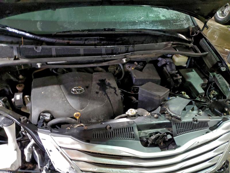 Photo 12 from auction – 2017 TOYOTA SIENNA XLE with VIN 5TDYZ3DC3HS853838