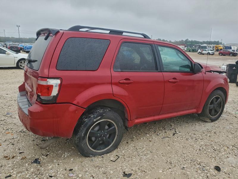 Photo 3 from auction – 2010 FORD ESCAPE XLT with VIN 1FMCU0D75AKA09819