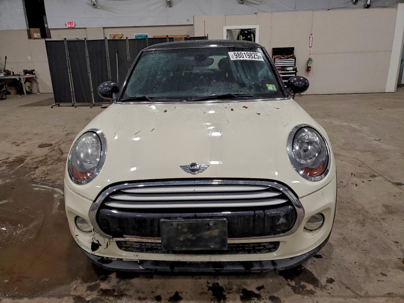 Photo 5 from auction – 2014 MINI COOPER with VIN WMWXM5C5XET972764