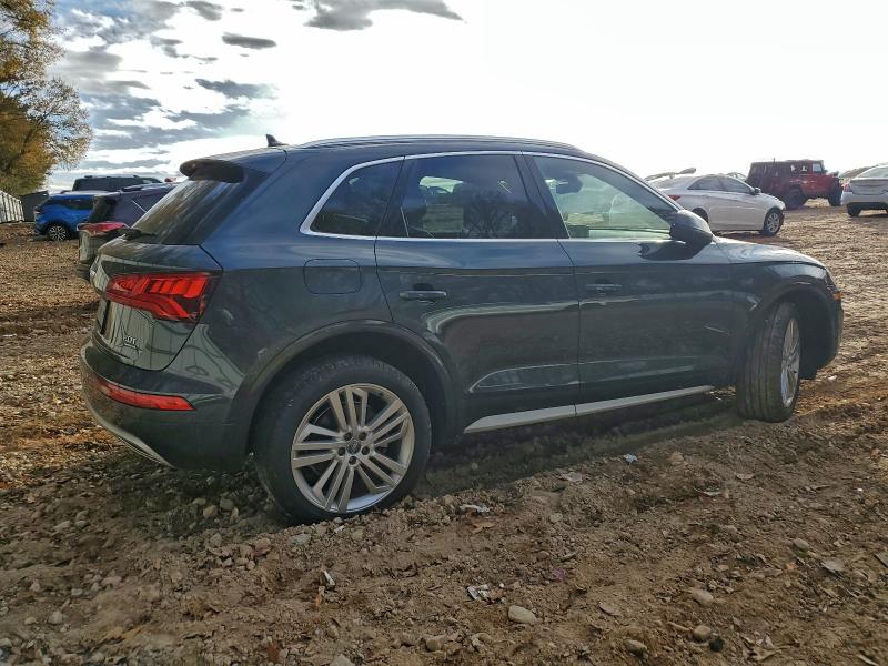 Photo 3 from auction – 2018 AUDI Q5 PREMIUM with VIN WA1BNAFY2J2052162
