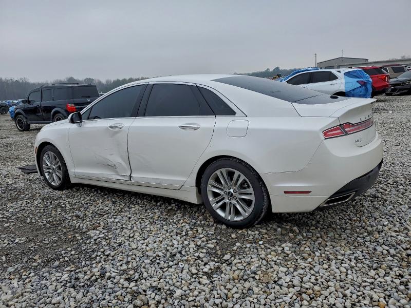 Photo 2 from auction – 2014 LINCOLN MKZ HYBRID with VIN 3LN6L2LU4ER832102