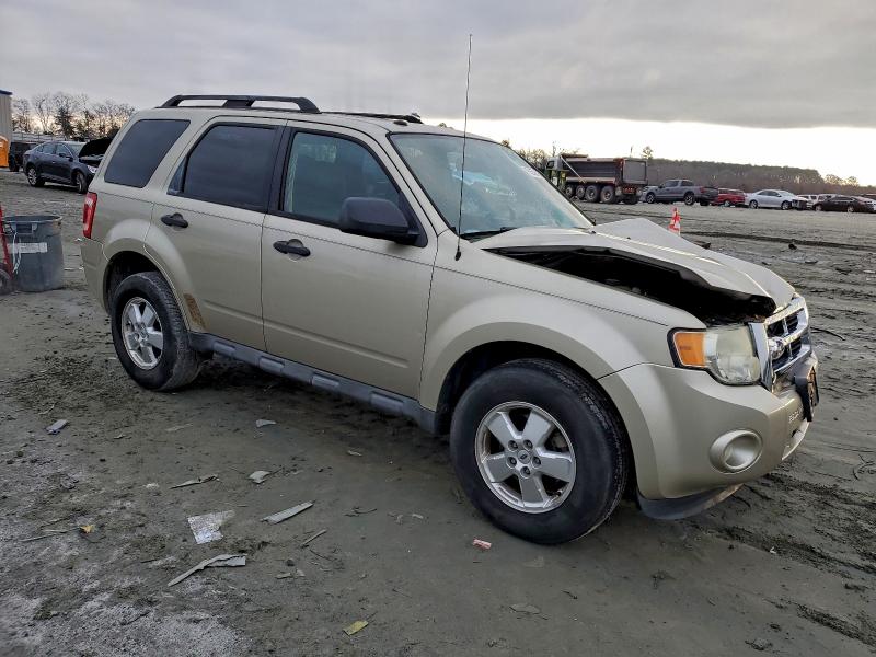Photo 4 from auction – 2011 FORD ESCAPE XLT with VIN 1FMCU0DG1BKB88619