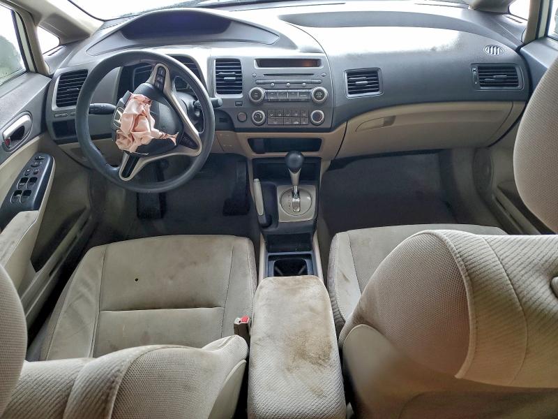 Photo 8 from auction – 2009 HONDA CIVIC LX with VIN 19XFA16569E008530
