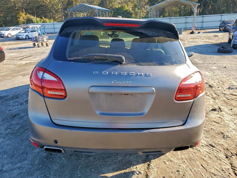 Photo 6 from auction – 2013 PORSCHE CAYENNE with VIN WP1AF2A20DLA32643