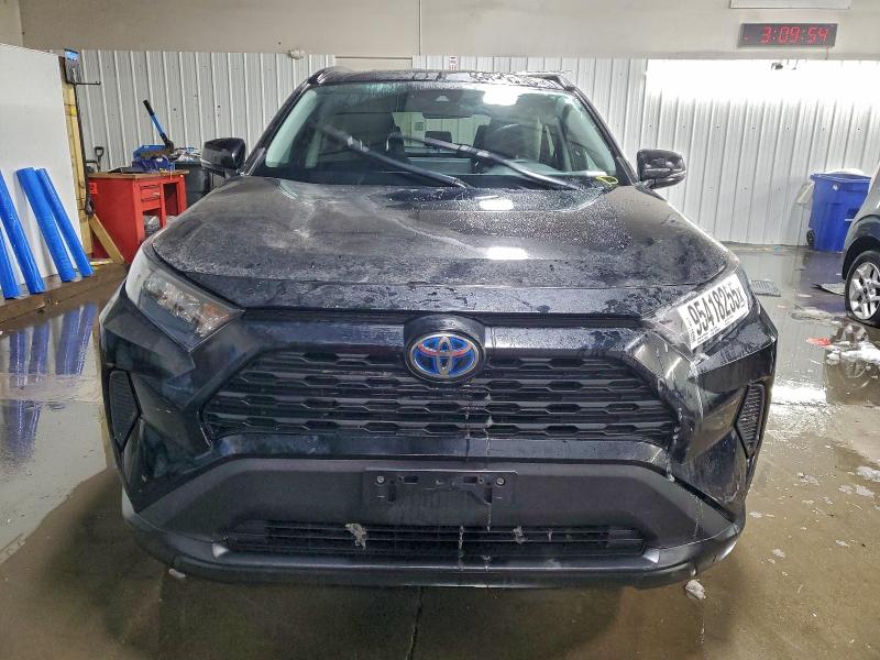 Photo 5 from auction – 2019 TOYOTA RAV4 LE with VIN 2T3MWRFV7KW007243