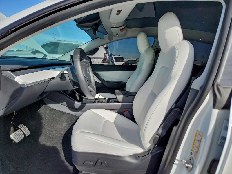 Photo 7 from auction – 2020 TESLA MODEL Y with VIN 5YJYGDEF4LF014847