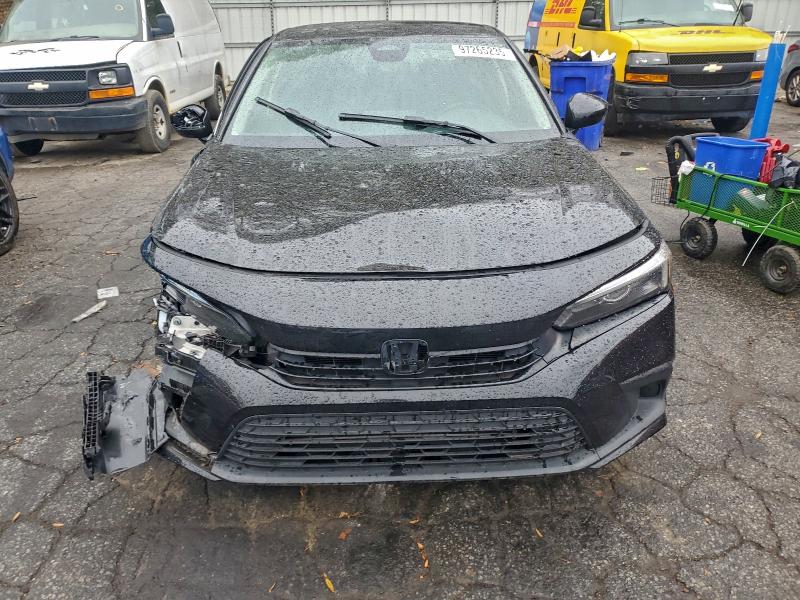 Photo 5 from auction – 2024 HONDA CIVIC EX with VIN 2HGFE1F73RH304584