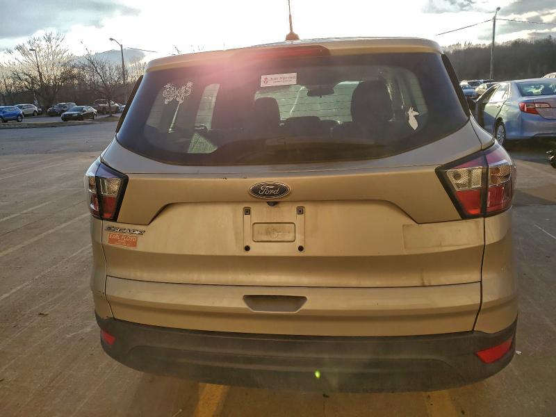 Photo 6 from auction – 2018 FORD ESCAPE S with VIN 1FMCU0F75JUA29506