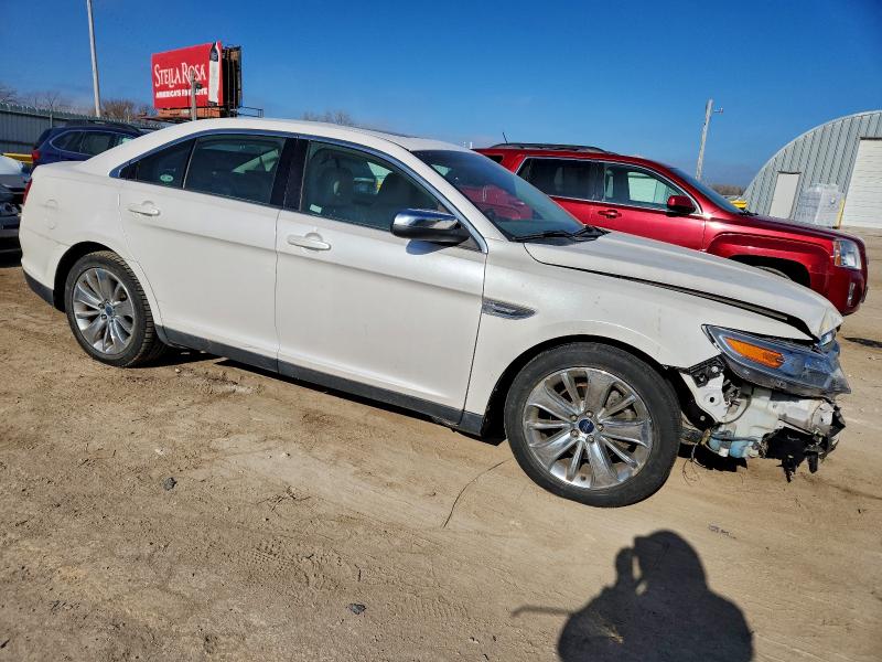 Photo 4 from auction – 2011 FORD TAURUS LIM with VIN 1FAHP2JW8BG155442