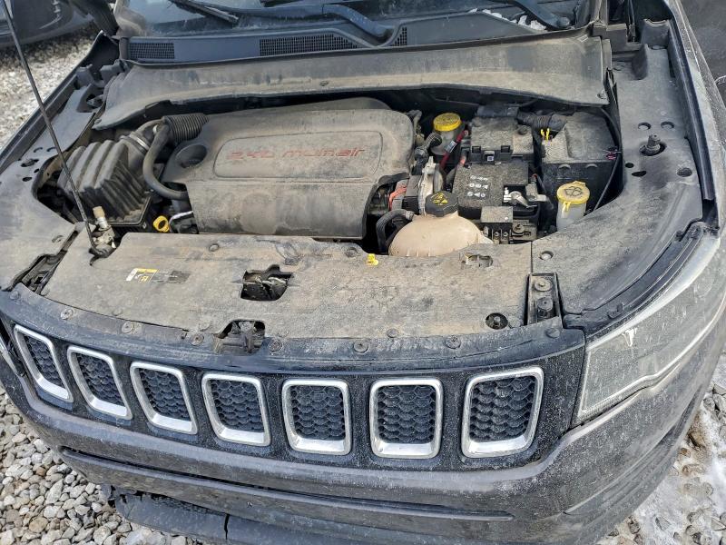 Photo 12 from auction – 2017 JEEP COMPASS LA with VIN 3C4NJCBB2HT647792