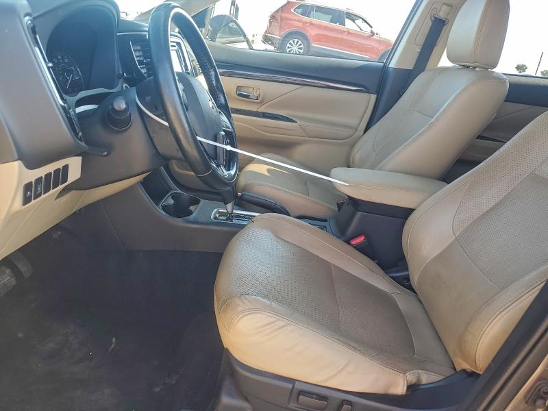 Photo 7 from auction – 2016 MITSUBISHI OUTLANDER with VIN JA4AZ3A30GZ042429