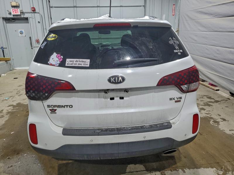 Photo 6 from auction – 2014 KIA SORENTO EX with VIN 5XYKUDA70EG492742