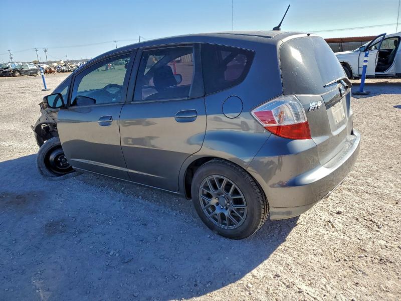 Photo 2 from auction – 2011 HONDA FIT with VIN JHMGE8H38BC025709