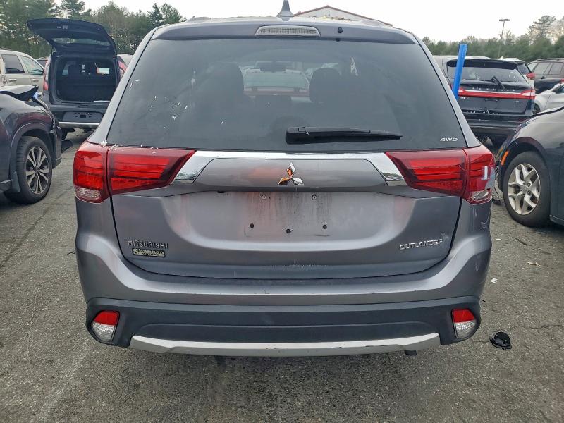 Photo 6 from auction – 2018 MITSUBISHI OUTLANDER with VIN JA4AZ3A37JJ002256