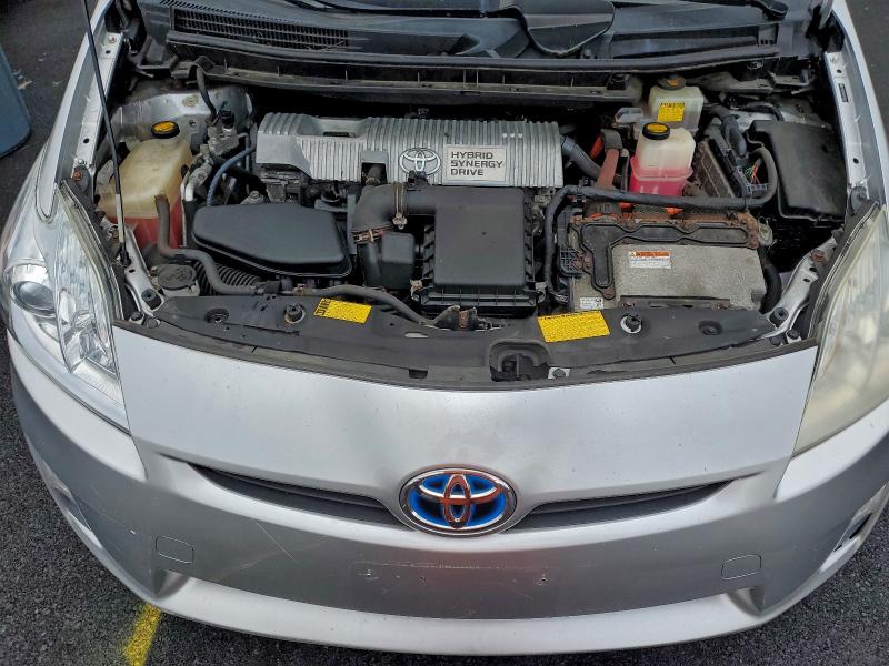Photo 11 from auction – 2011 TOYOTA PRIUS with VIN JTDKN3DU0B5346161
