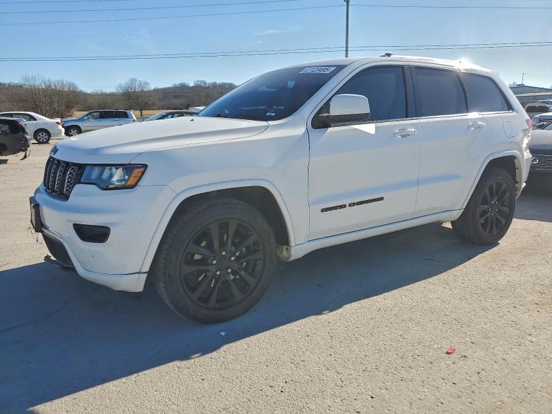 Photo 1 from auction – 2017 JEEP GRAND CHER with VIN 1C4RJEAG2HC953039