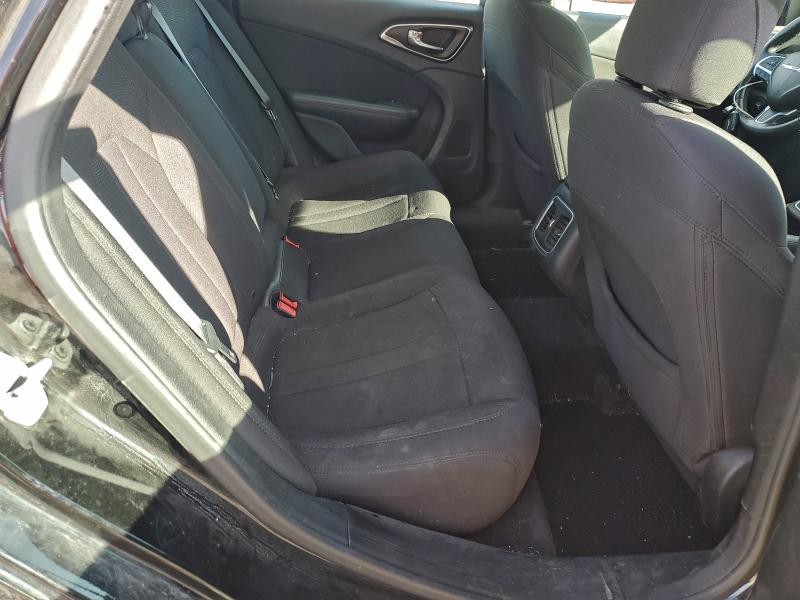 Photo 10 from auction – 2015 CHRYSLER 200 LIMITE with VIN 1C3CCCAB9FN599745