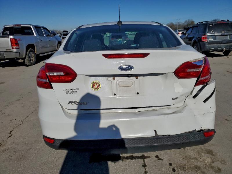 Photo 6 from auction – 2017 FORD FOCUS SE with VIN 1FADP3F25HL297354