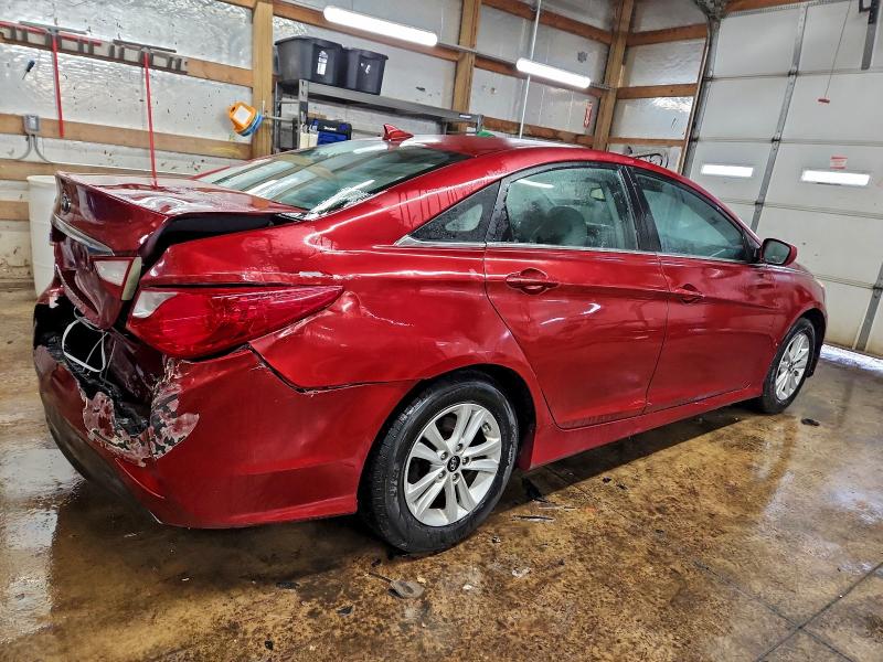 Photo 3 from auction – 2014 HYUNDAI SONATA GLS with VIN 5NPEB4AC7EH890779