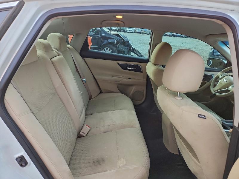 Photo 10 from auction – 2015 NISSAN ALTIMA 2.5 with VIN 1N4AL3AP5FN362190