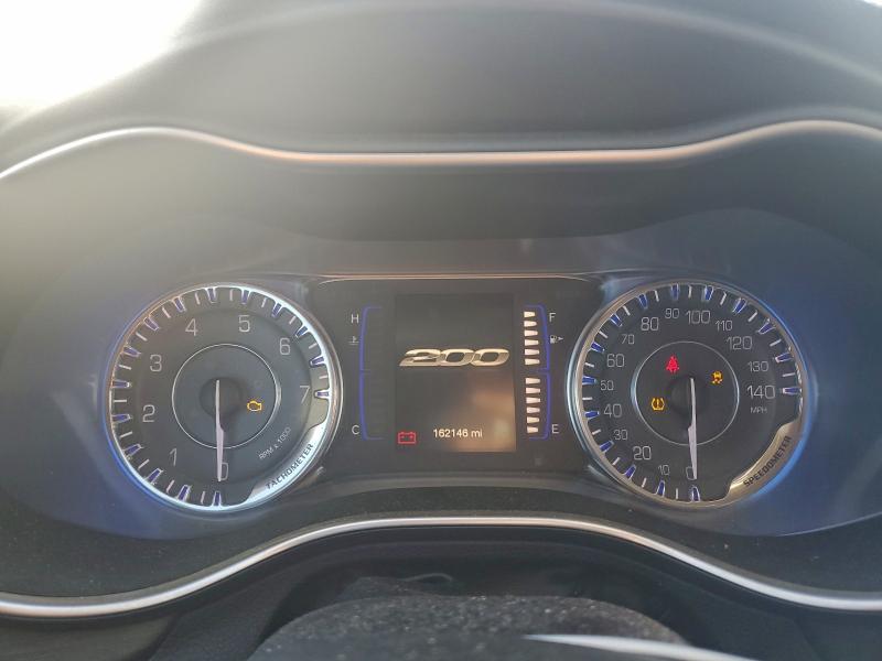 Photo 9 from auction – 2016 CHRYSLER 200 LIMITE with VIN 1C3CCCAB4GN154184