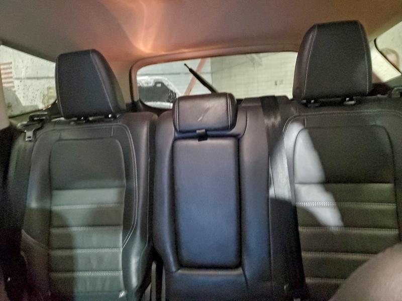 Photo 10 from auction – 2018 FORD ESCAPE SEL with VIN 1FMCU9HD0JUC85835