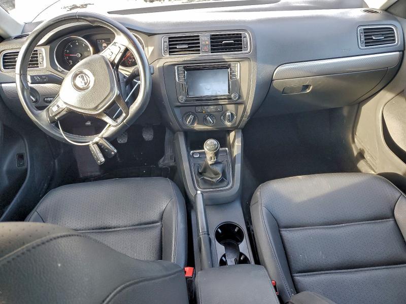 Photo 8 from auction – 2017 VOLKSWAGEN JETTA SE with VIN 3VWB67AJ9HM255629