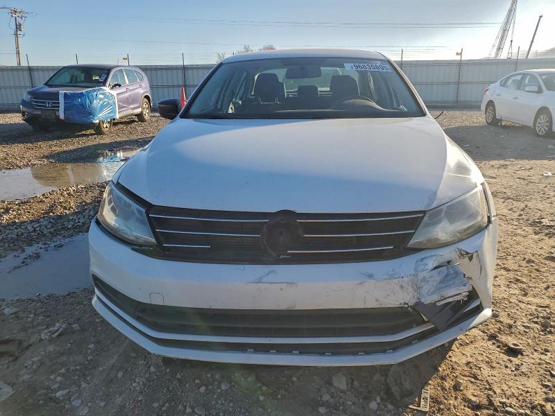 Photo 5 from auction – 2016 VOLKSWAGEN JETTA with VIN 3VW267AJ2GM266292